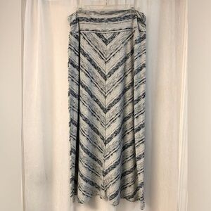 Chevron Patterned Blue and White Skirt